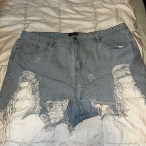 EXTREMEE Distressed Light Blue Denim Shorts Size 3x